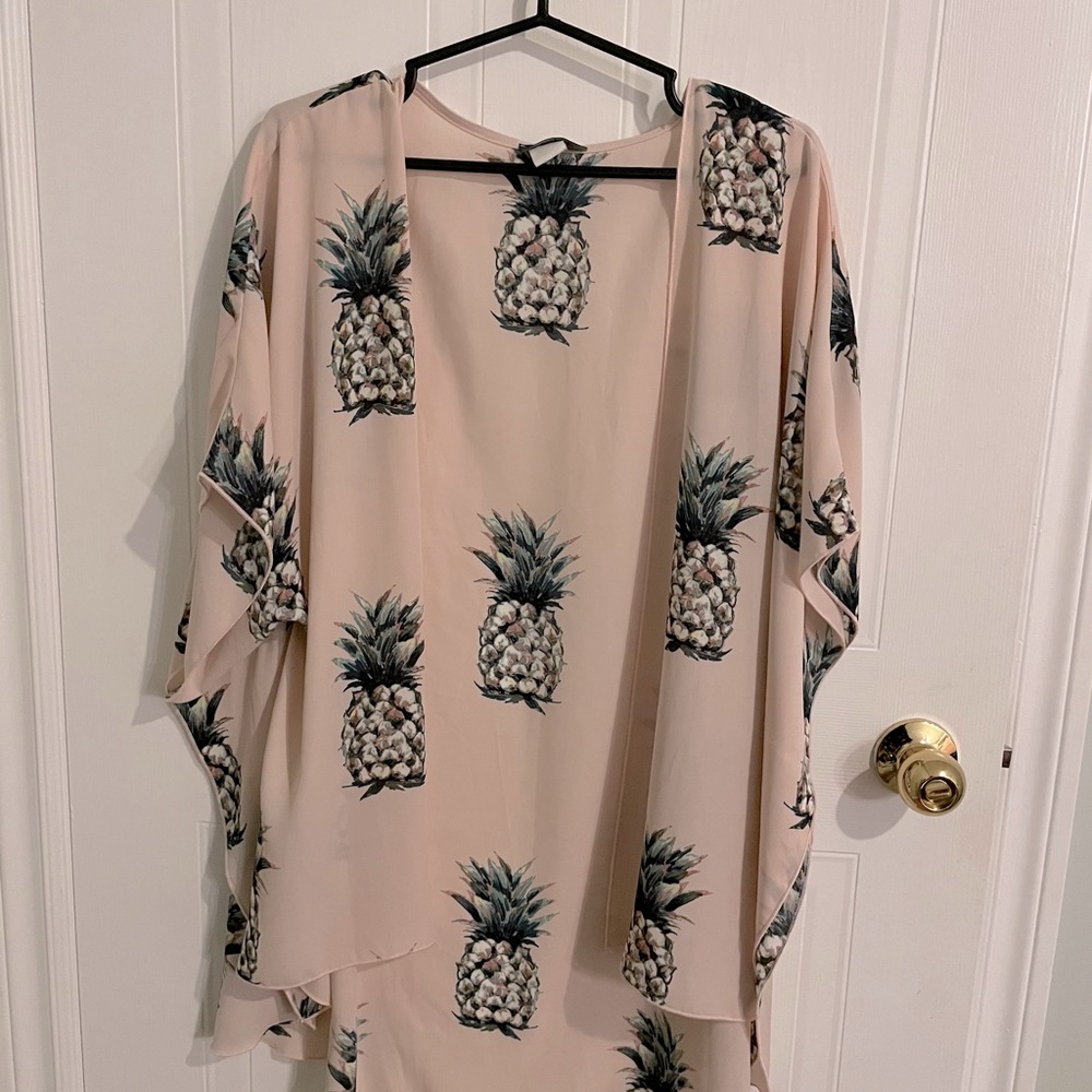 Eclipse Pineapple Kimono